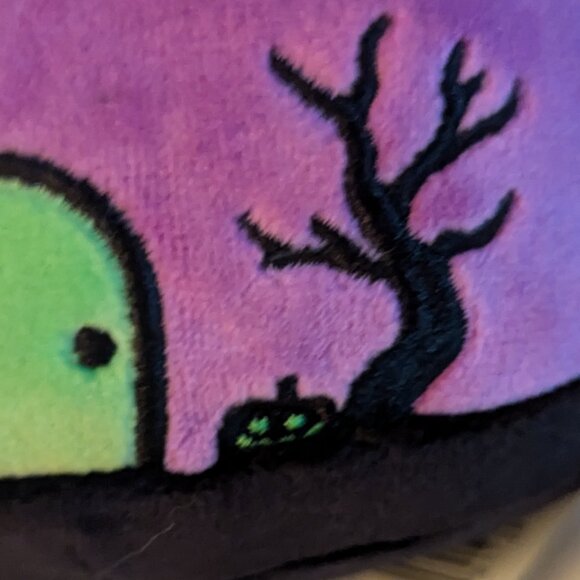 NWT 5" Yvonne Haunted House Squishmallows Halloween JOL Bats Spider Plush Toy - Picture 8 of 10